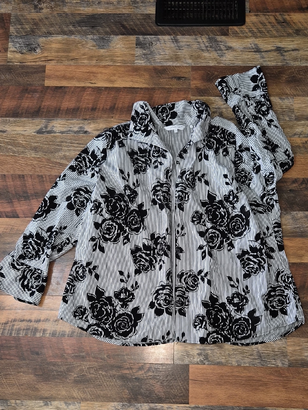 New Foxcroft Striped Velvet Rose Print Buttoned Down Fitted Blouse shirt 20W